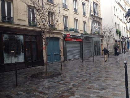 Shops closed on Sundays in Paris